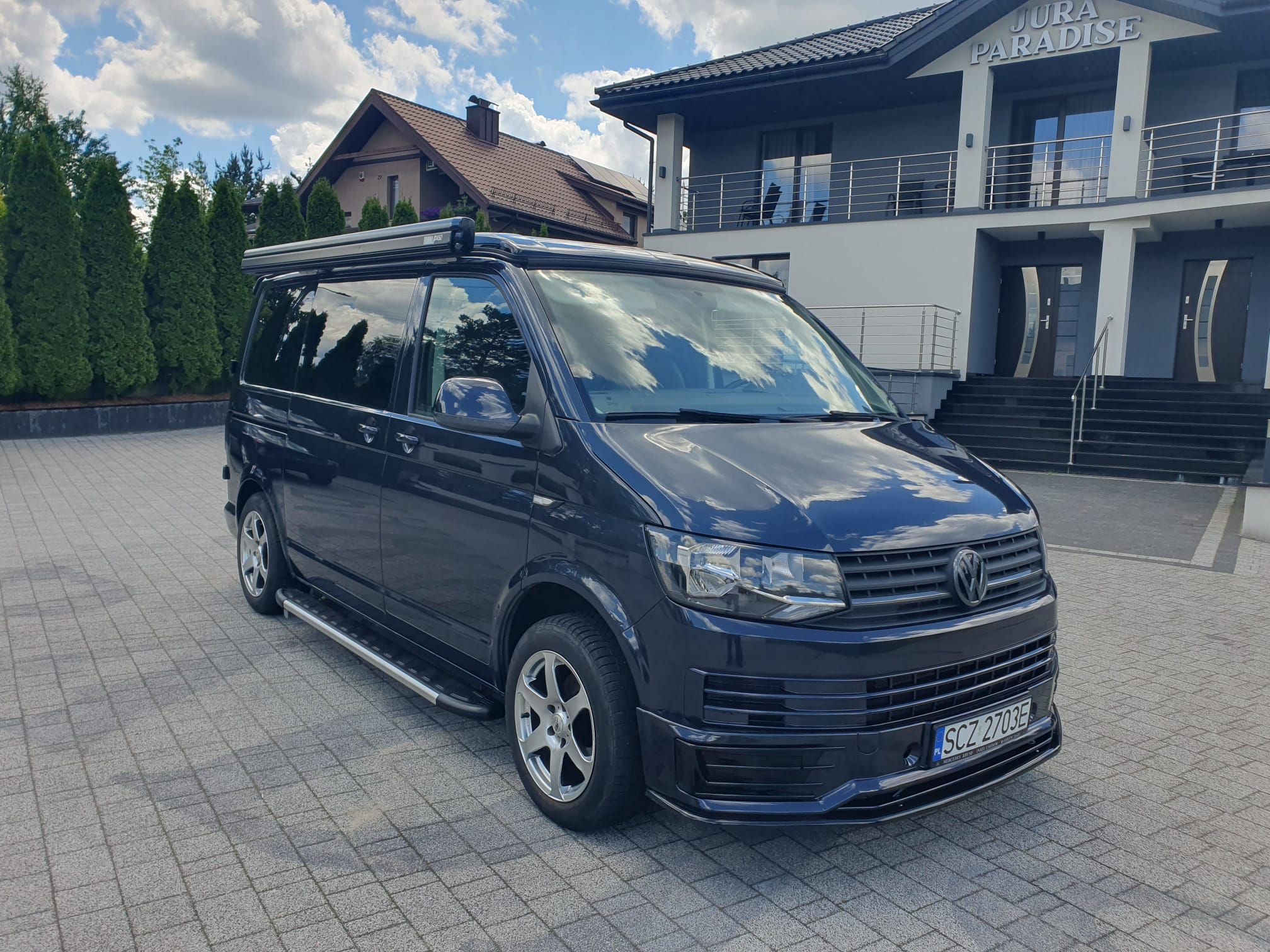 VW Transporter T6 Camper 2017 | DSG | 180 PS | 4 Schlafplätze | Solar | Aufstelldach – Bild 4