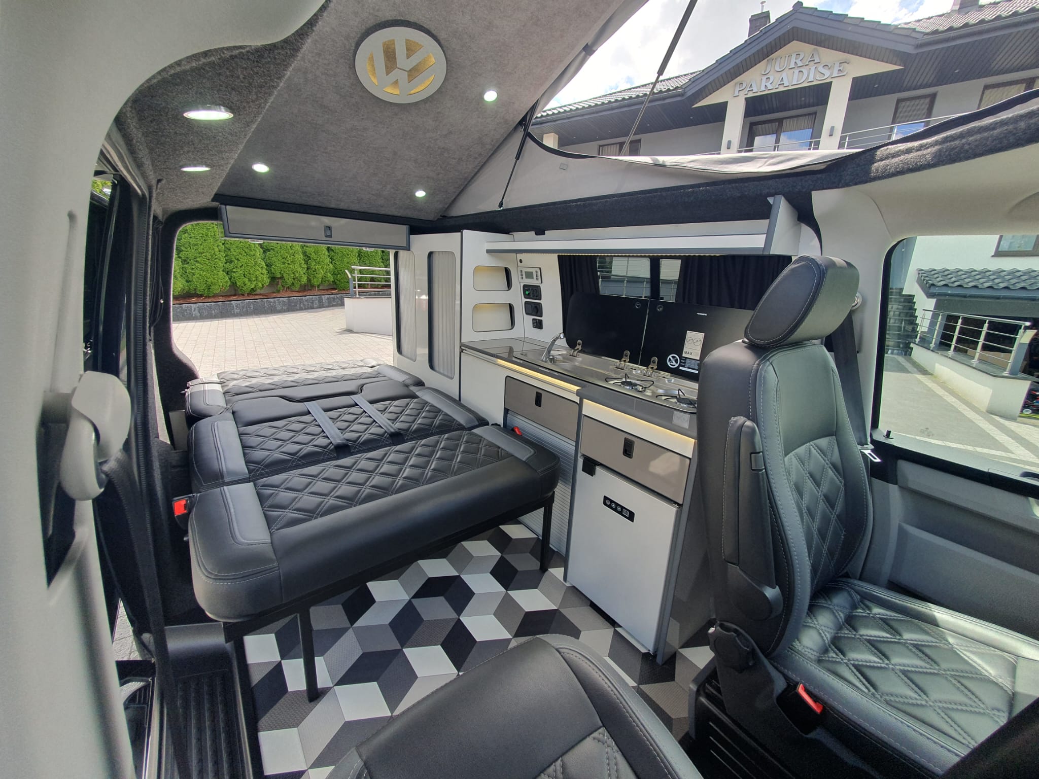 VW Transporter T6 Camper 2017 | DSG | 180 PS | 4 Schlafplätze | Solar | Aufstelldach – Bild 13